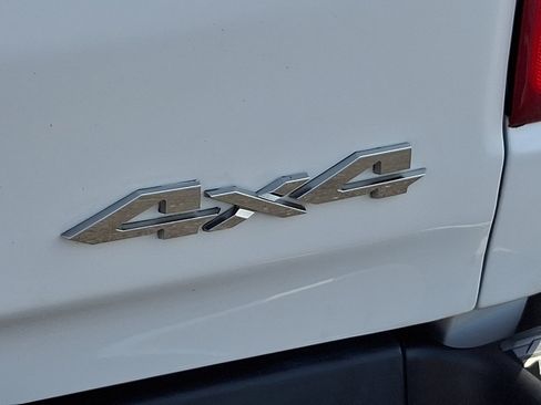 Used 2019 RAM 1500 Big Horn AWD/4WD image 35