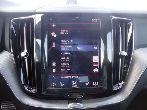Used 2019 Volvo XC60 T8 R-Design w/ Advanced Package AWD/4WD image 15