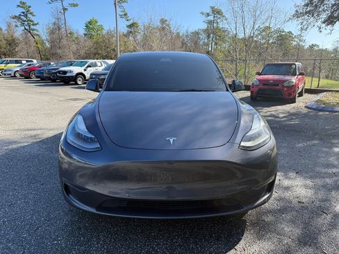 Used 2022 Tesla Model Y Performance image 2