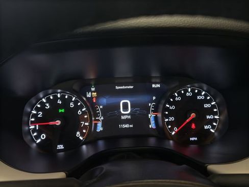 Used 2026 Jeep Compass Limited AWD/4WD image 12