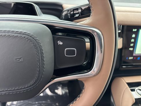 New 2026 Lincoln Navigator L Black Label AWD/4WD image 17