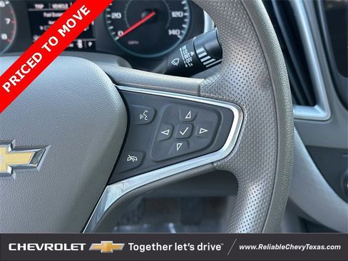 Used 2022 Chevrolet Malibu LT image 15