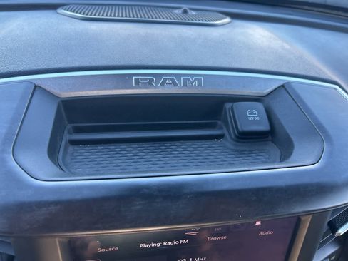 Used 2024 RAM 3500 Big Horn image 36