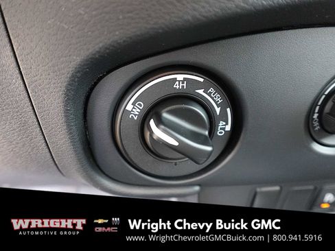 Used 2022 Nissan Frontier S w/ Technology Package image 23