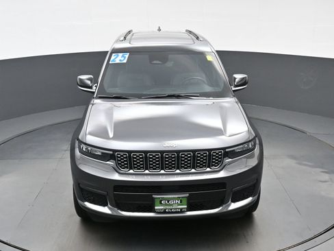 Used 2025 Jeep Grand Cherokee L Summit w/ MOPAR Finishing Package AWD/4WD image 46