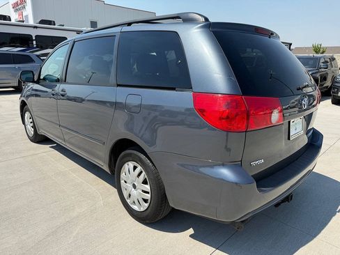 Used 2008 Toyota Sienna LE FWD image 5