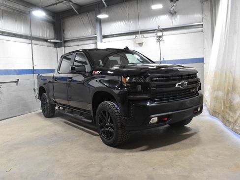 Used 2021 Chevrolet Silverado 1500 LT Trail Boss w/ Convenience Package II AWD/4WD image 27