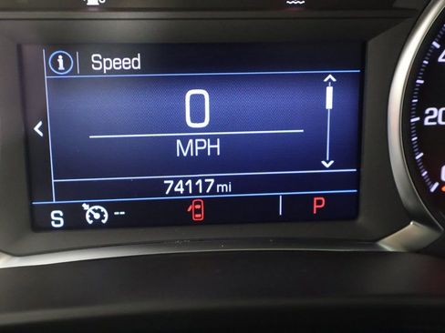 Used 2023 GMC Acadia SLE w/ Driver Convenience Package FWD image 42
