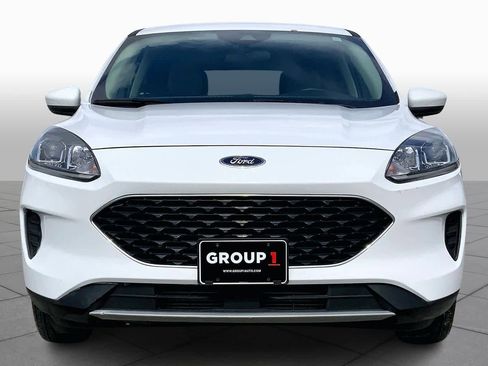 Used 2020 Ford Escape SE image 4