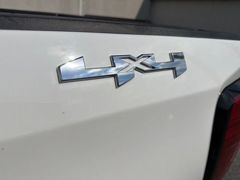 Used 2023 GMC Sierra 1500 Elevation AWD/4WD image 12