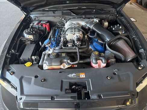 Used 2013 Ford Mustang Shelby GT500 image 9