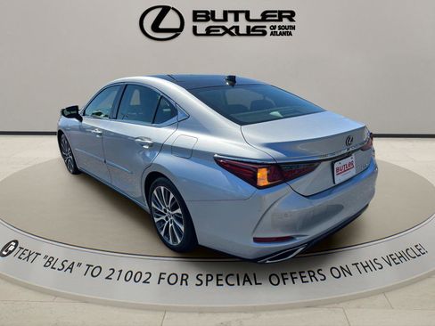 Used 2019 Lexus ES 350 Luxury w/ Accessory Package image 7