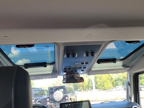 Used 2025 INEOS Grenadier image 28