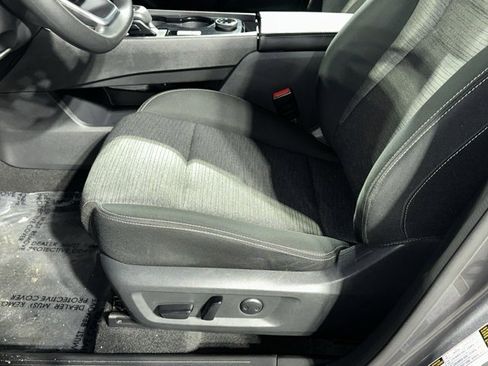 Used 2021 Nissan Rogue SV image 23