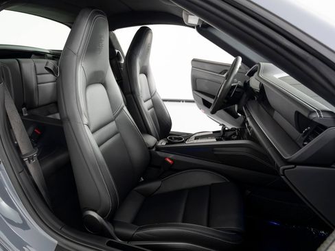 Certified 2023 Porsche Macan GTS AWD/4WD image 43
