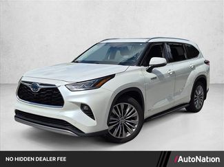 Used 2021 Toyota Highlander Platinum AWD/4WD video 1