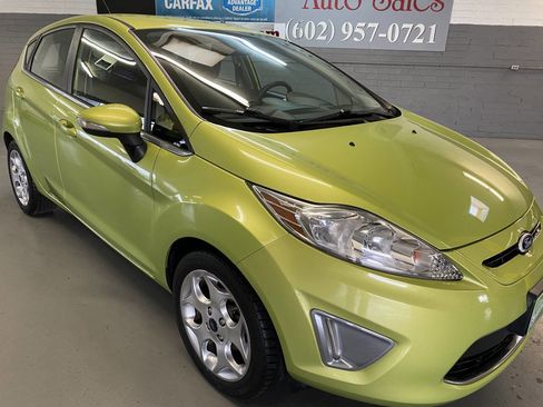 Used 2011 Ford Fiesta SES w/ 301A Rapid Spec Order Code image 7