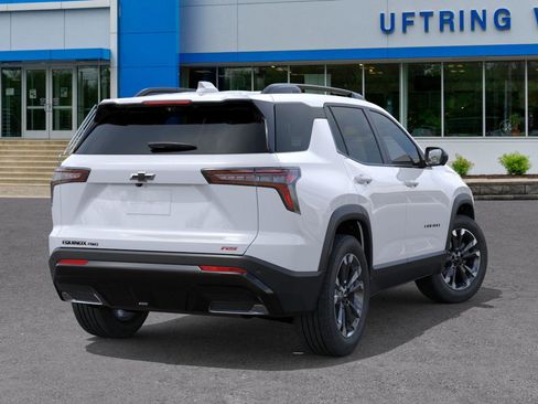 New 2026 Chevrolet Equinox RS w/ Convenience Package III image 4