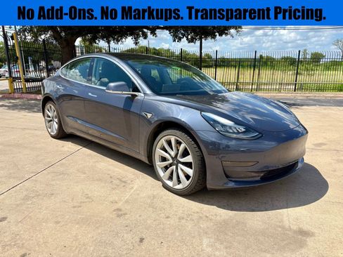Used 2020 Tesla Model 3 Standard Range Plus RWD image 1