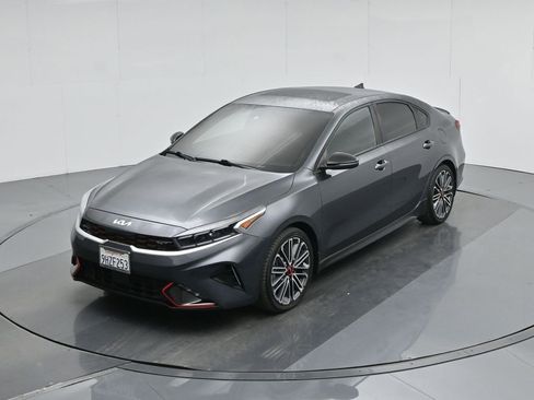 Used 2023 Kia Forte GT w/ GT2 Package image 43