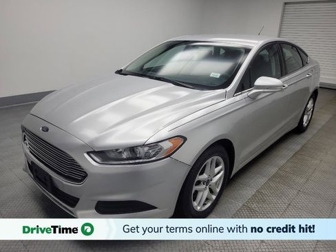 Used 2014 Ford Fusion SE image 1