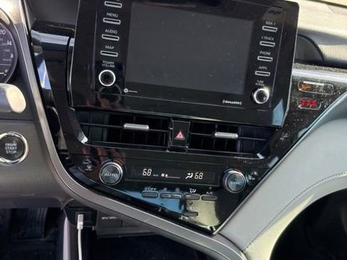 Used 2023 Toyota Camry SE w/ Convenience Package image 40