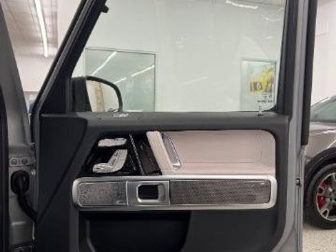 Used 2025 Mercedes-Benz G 63 AMG 4MATIC image 33