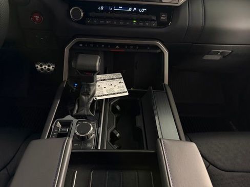 New 2026 Toyota Sequoia Platinum AWD/4WD image 19