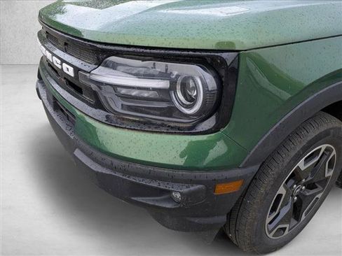 Used 2023 Ford Bronco Sport Outer Banks w/ Tech Package AWD/4WD image 9