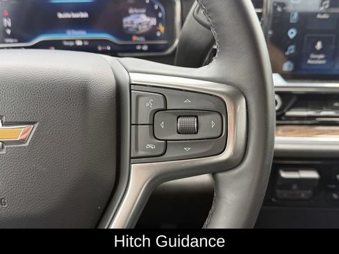 Used 2025 Chevrolet Silverado 1500 LT AWD/4WD image 18