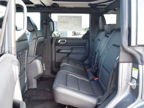 New 2026 Ford Bronco Badlands AWD/4WD image 20