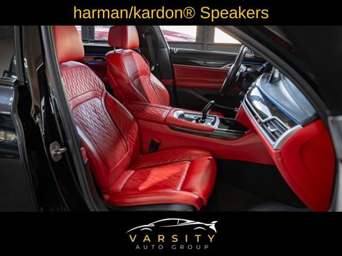 Used 2021 BMW 750i xDrive w/ Executive Package image 18