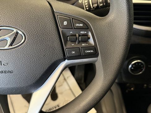 Used 2019 Hyundai Tucson SE image 12