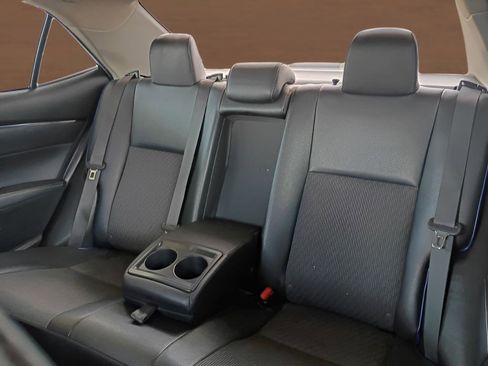 Used 2019 Toyota Corolla SE FWD image 19
