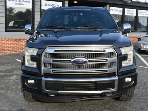 Used 2015 Ford F150 Platinum w/ Equipment Group 701A Luxury image 3