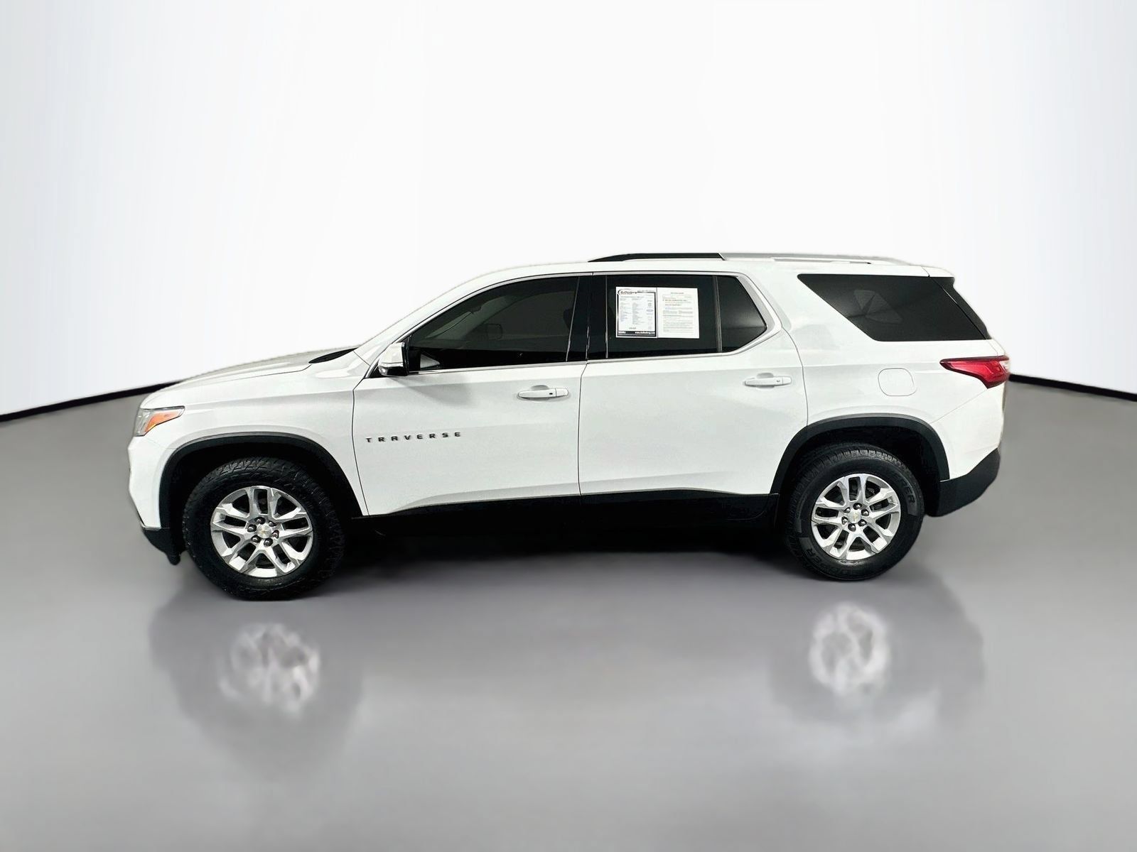 Used 2018 Chevrolet Traverse LT AWD/4WD image 4