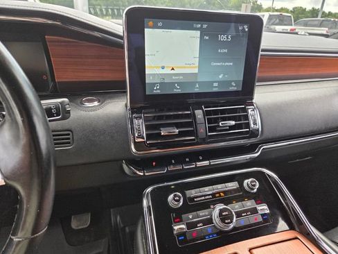 Used 2019 Lincoln Navigator Reserve w/ Cargo Package AWD/4WD image 23