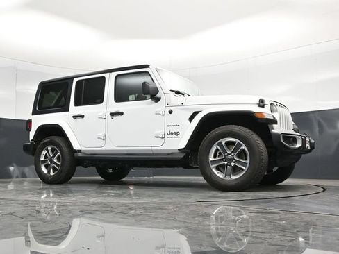 Used 2023 Jeep Wrangler Unlimited Sahara w/ Cold Weather Group AWD/4WD image 56