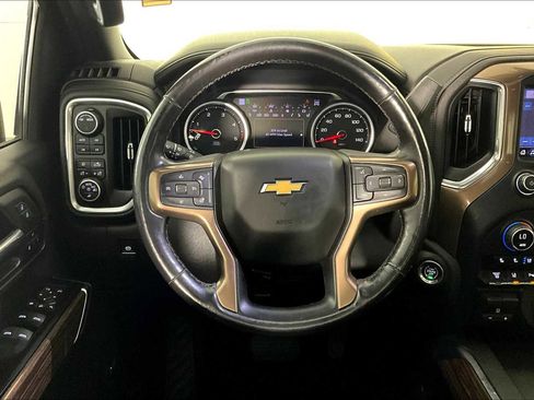Used 2020 Chevrolet Silverado 2500 High Country w/ Technology Package image 6