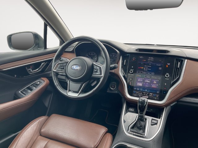 Used 2020 Subaru Outback Touring AWD/4WD image 10