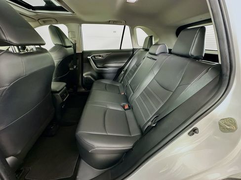 Used 2024 Toyota RAV4 XLE Premium image 25