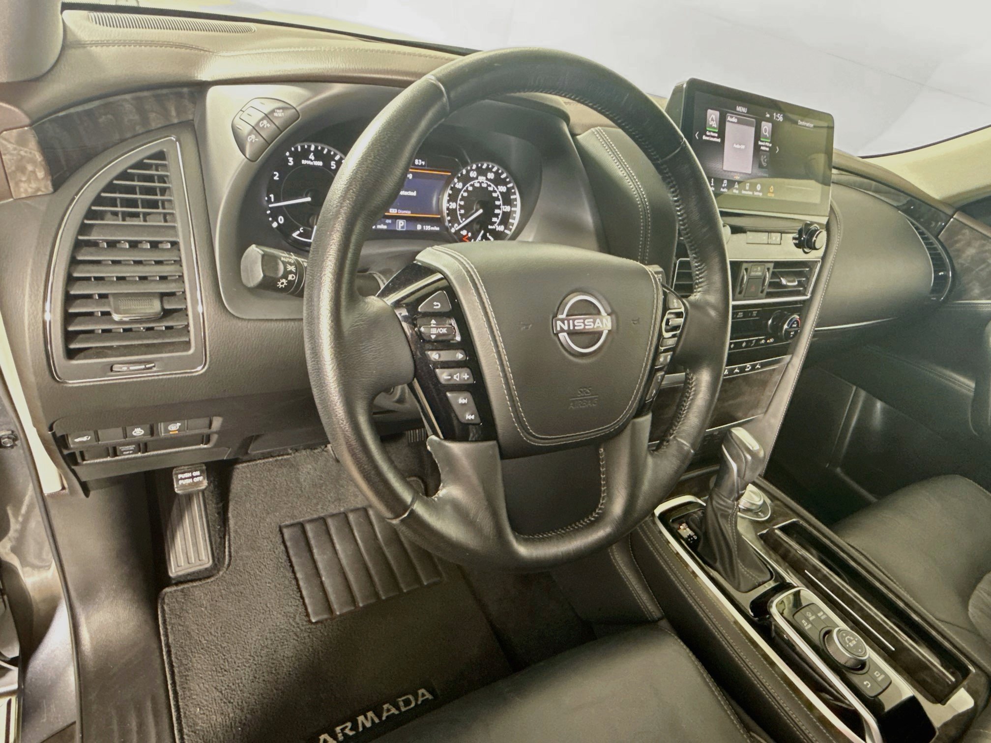 Used 2022 Nissan Armada Platinum w/ Captain's Chairs Package AWD/4WD image 9