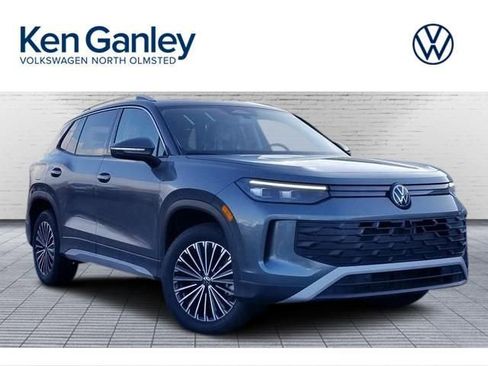 New 2026 Volkswagen Tiguan S AWD/4WD image 1