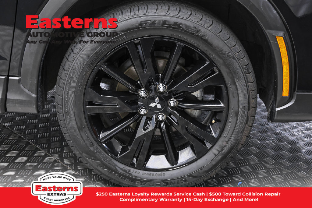 Used 2024 Mitsubishi Eclipse Cross AWD image 32