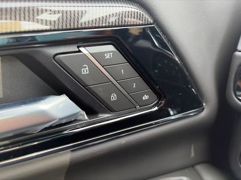 New 2026 GMC Yukon Elevation w/ Elevation Premium Package AWD/4WD image 33