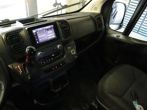 Used 2025 RAM ProMaster 2500 FWD image 20