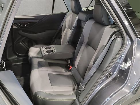 Used 2024 Subaru Outback Onyx Edition image 33