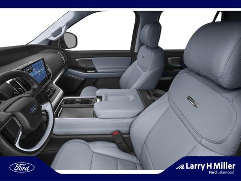 New 2025 Ford Expedition Platinum w/ Stealth Performance Package image 6