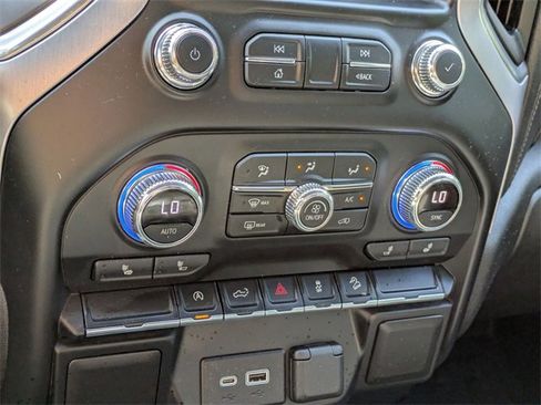 Used 2021 GMC Sierra 1500 Elevation image 23