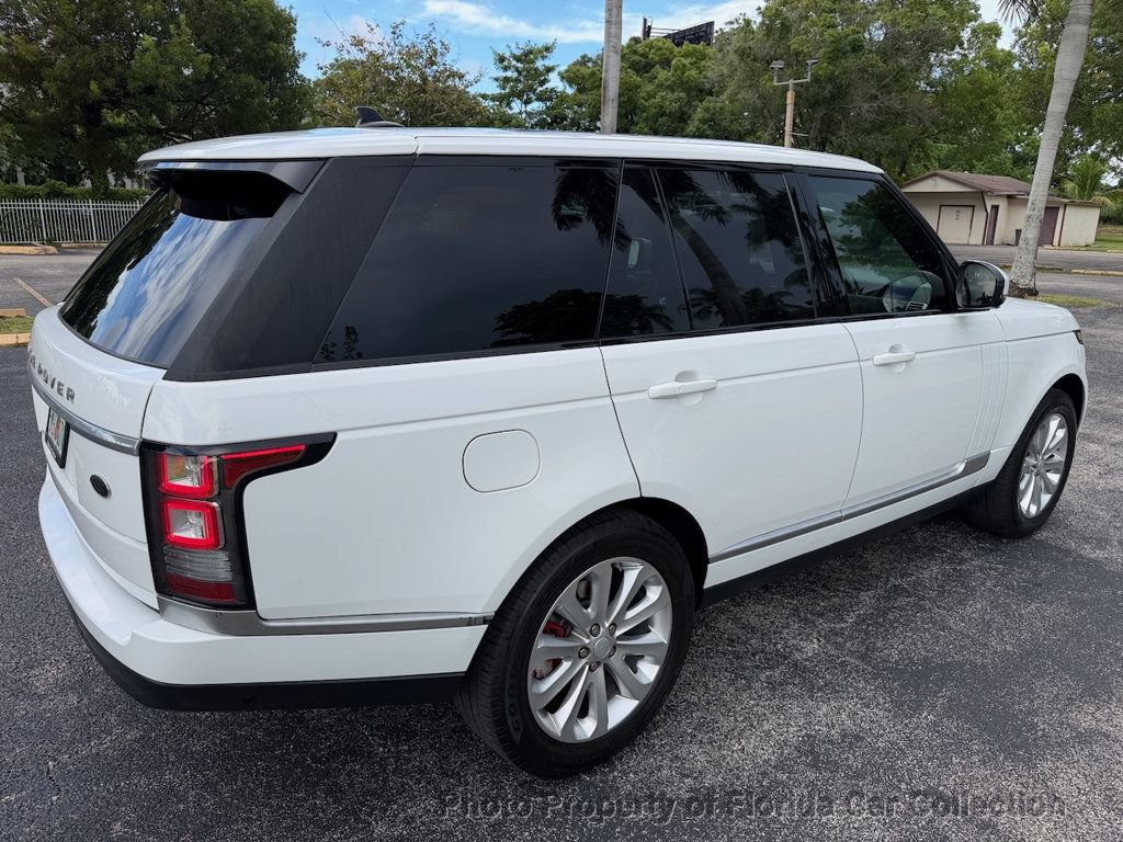 Used 2015 Land Rover Range Rover HSE AWD/4WD image 4
